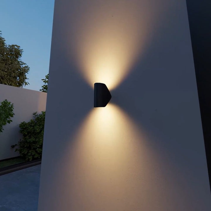 Ścienna lampa LED - Obrotowa i regulowana