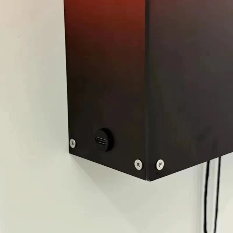 Ścienna lampa LED z funkcją zmiany kolorów