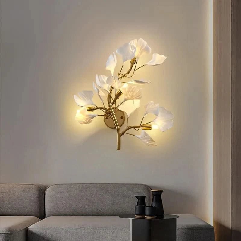 Ścienna lampa LED z liśćmi miłorzębu - rozgałęzione ramię