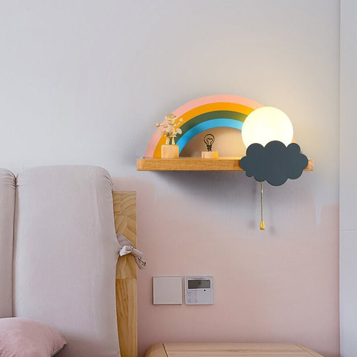 Lampa ścienna dla dzieci z półką i wzorem tęczy