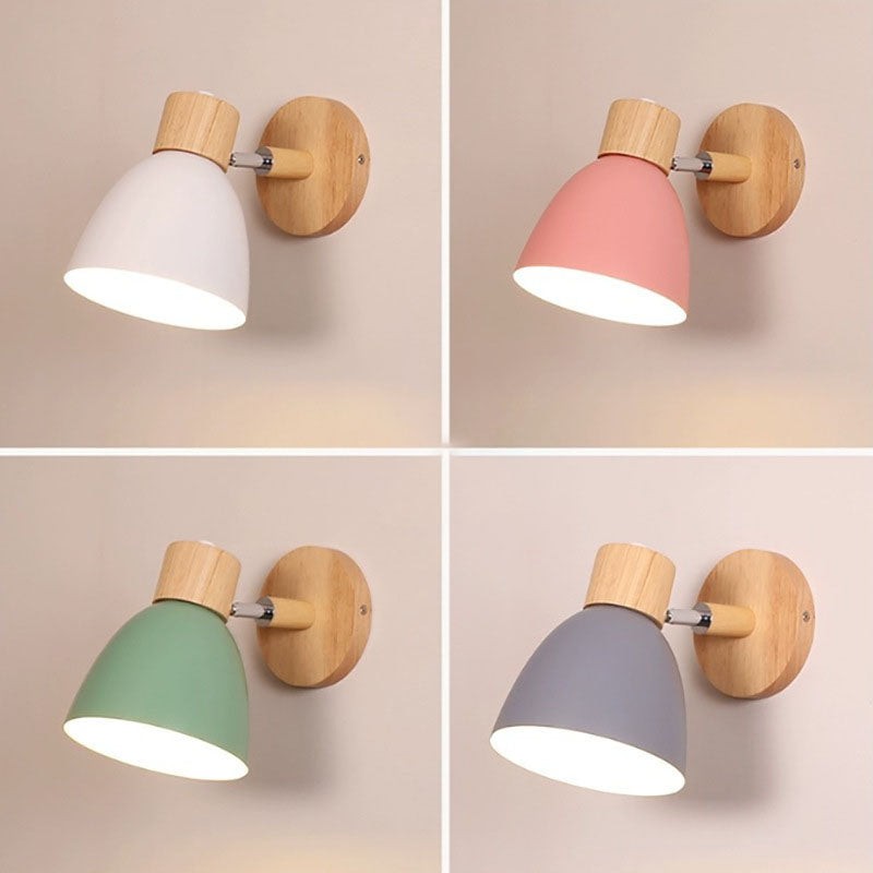 Lampa Ścienna z Abażurem Stożkowym