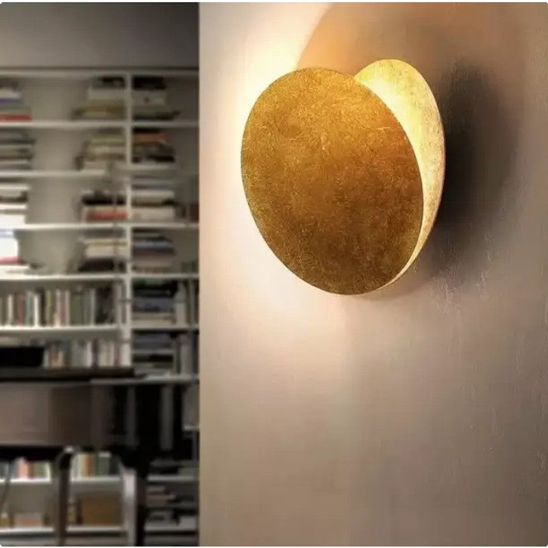 Lampa Ścienna z Obrotowym Kloszem - Skandynawski Styl