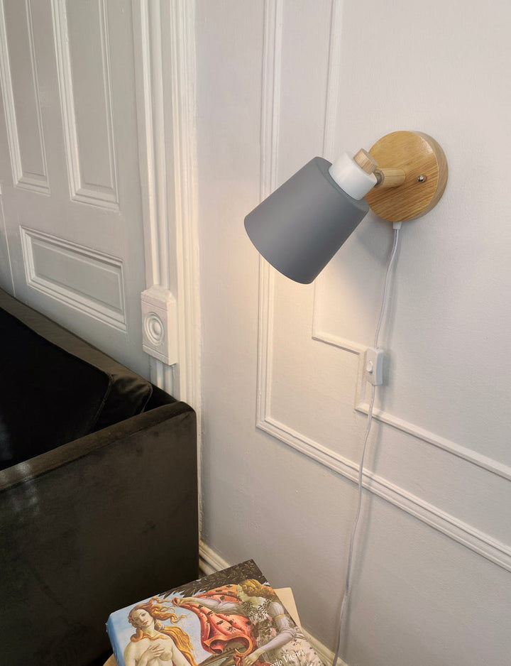 Lampa Ścienna z Obrotowym Kloszem - Metal i Drewno, Przewód z Włącznikiem, Do Czytania, Różne Kolory