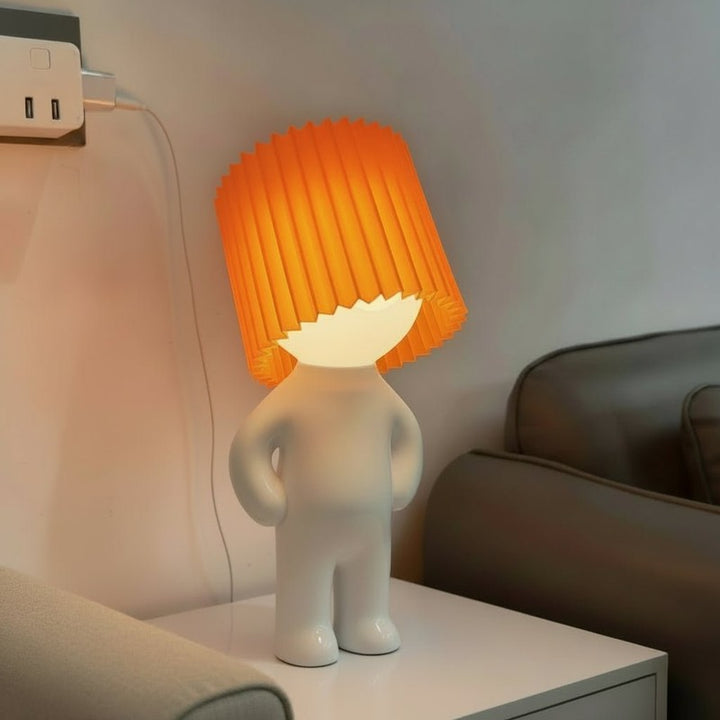 Lampa stołowa dekoracyjna - Postać z abażurem
