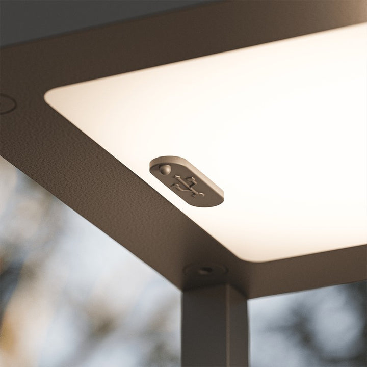 Lampa stołowa LED z dotykowym ściemniaczem - nowoczesna latarenka