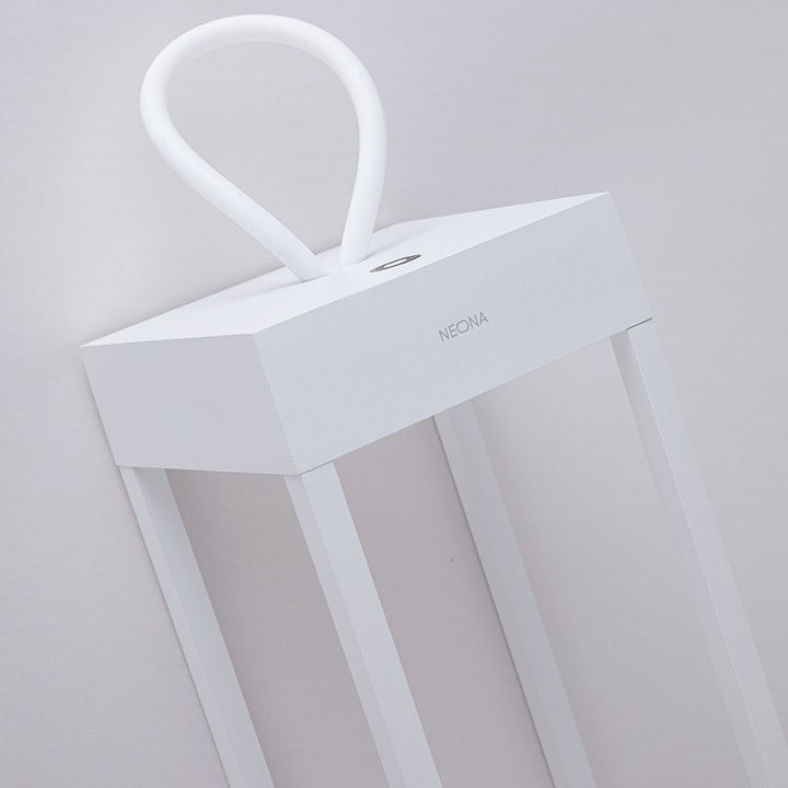 Lampa stołowa LED z dotykowym ściemniaczem - nowoczesna latarenka