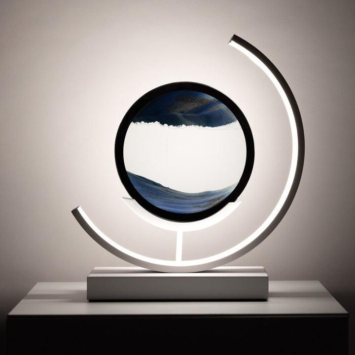 Lampa stołowa LED z minimalistycznym wzorem piasku