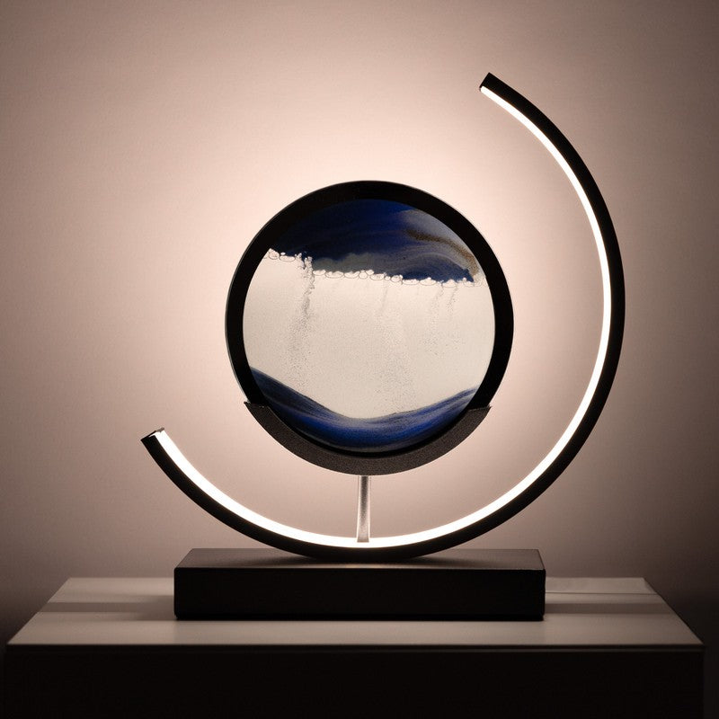 Lampa stołowa LED z minimalistycznym wzorem piasku