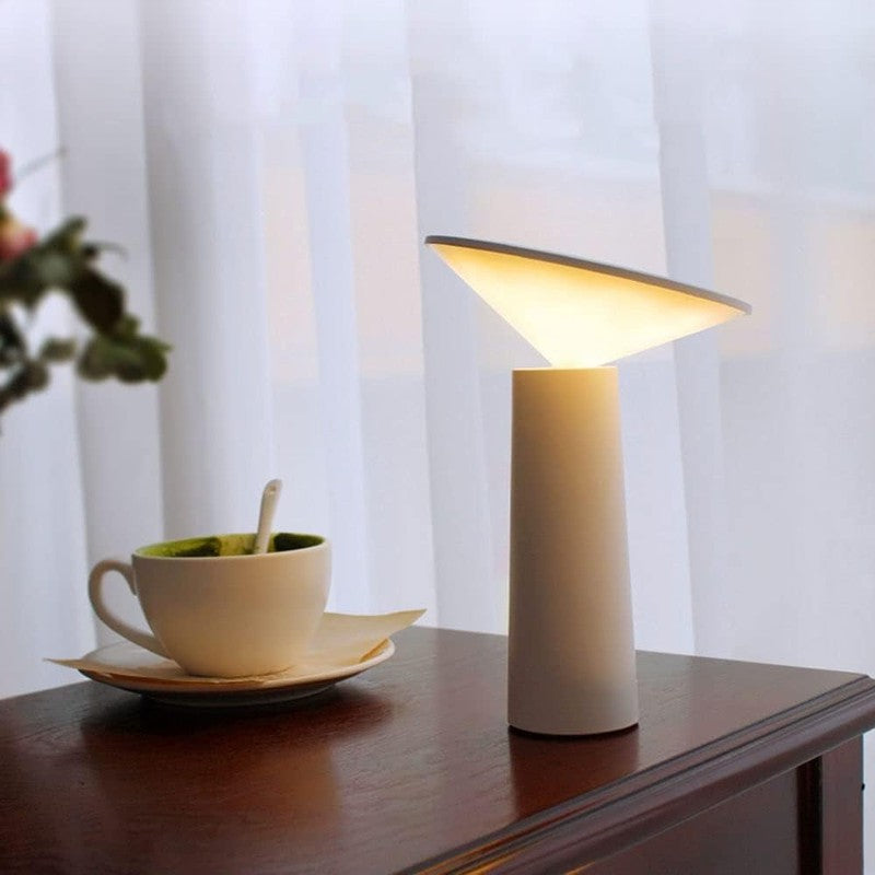 Lampa stołowa ORBITRAY - obrotowy klosz, regulowana jasność