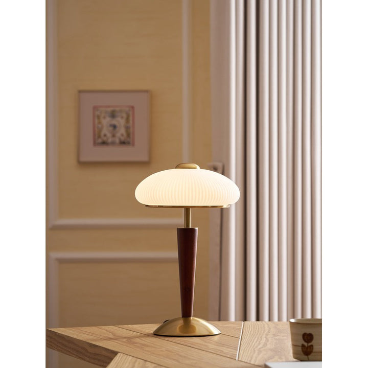 Lampa stołowa - styl mid-century modern