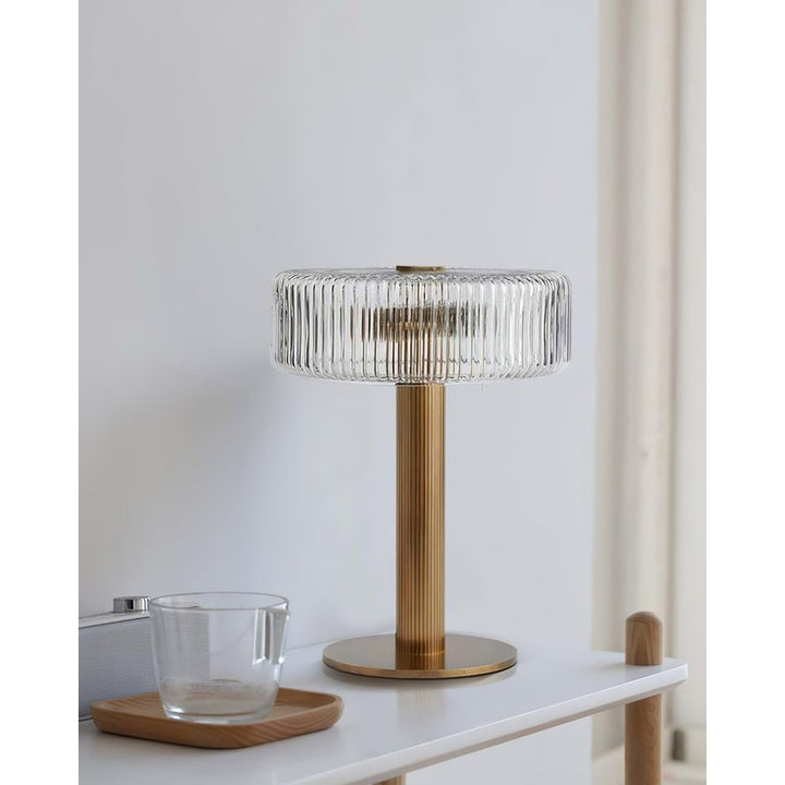 Lampa Stojąca Renato - Cylindryczny Abażur z Żłobkowaniem
