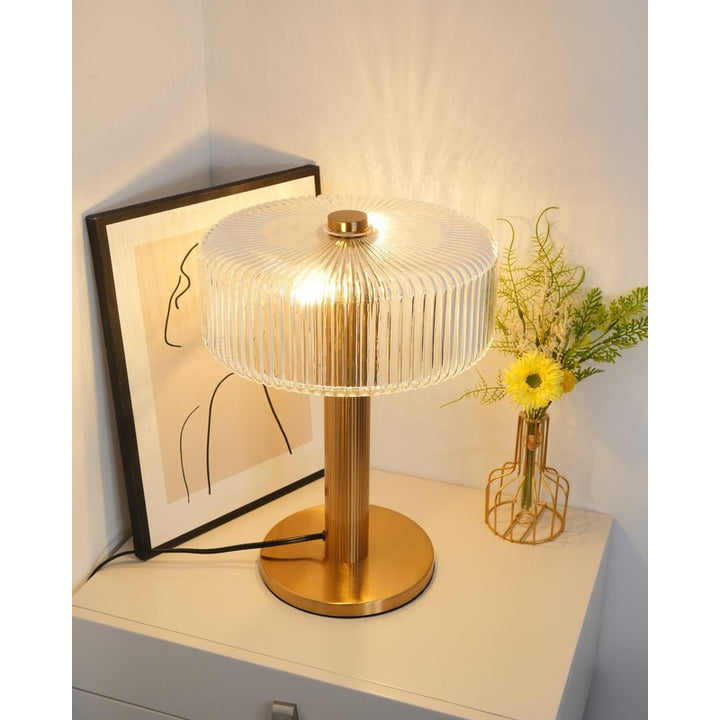 Lampa Stojąca Renato - Cylindryczny Abażur z Żłobkowaniem