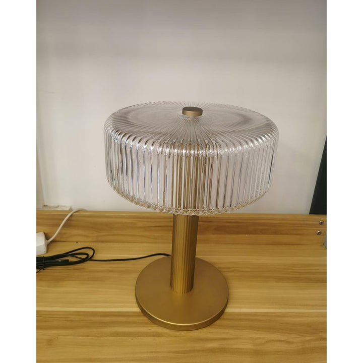 Lampa Stojąca Renato - Cylindryczny Abażur z Żłobkowaniem