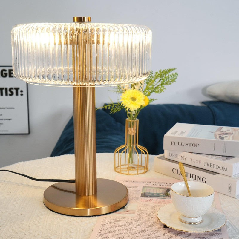 Lampa Stojąca Renato - Cylindryczny Abażur z Żłobkowaniem