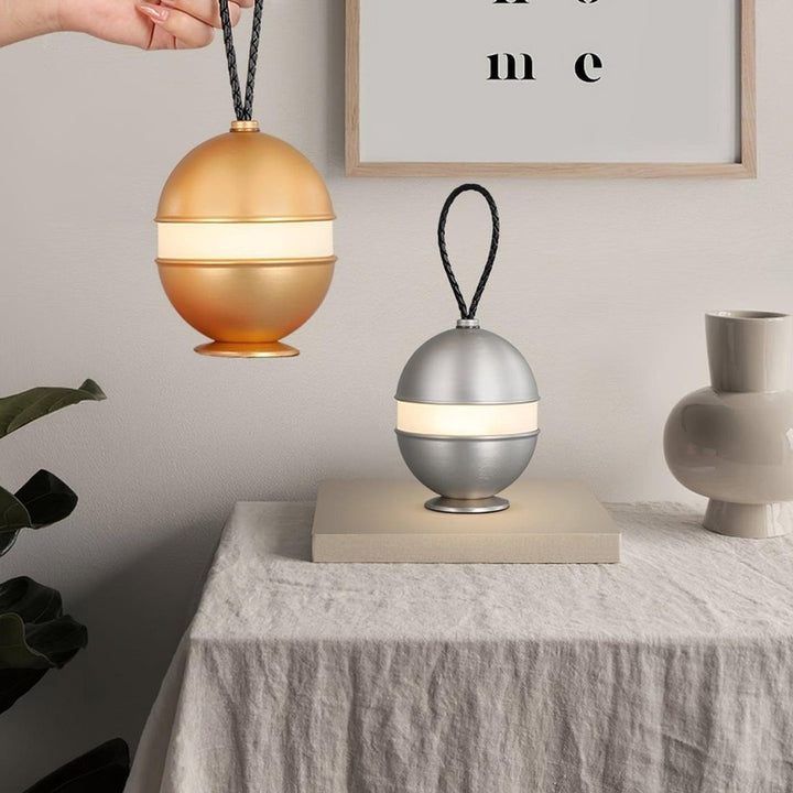 Lampa Stojąca z Dotykowym Włącznikiem