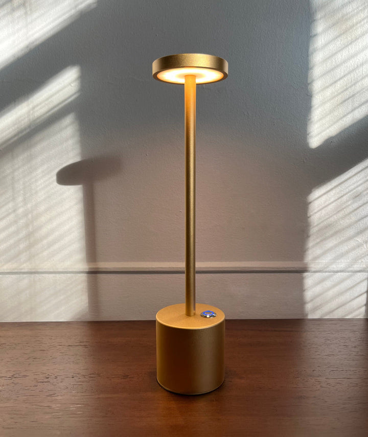 Lampa Stołowa Bezprzewodowa LED - Aluminiowa, Akumulatorowa USB, 3 Poziomy Jasności, Złota, Srebrna lub Czarna