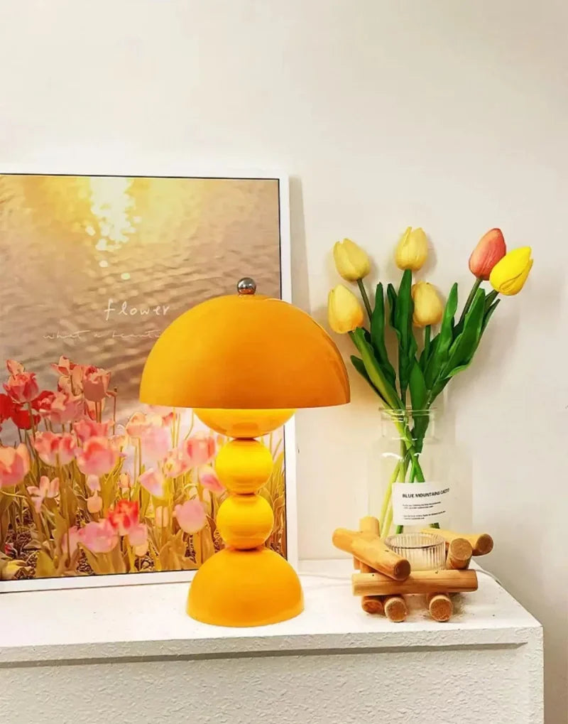 Lampa stołowa LED w kształcie grzybka - Akumulatorowa, dotykowa, ściemniana