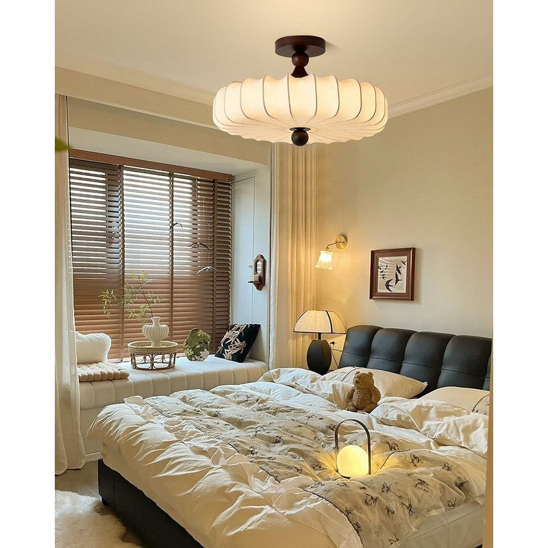 Lampa sufitowa Anela - segmentowany klosz z motywem botanicznym