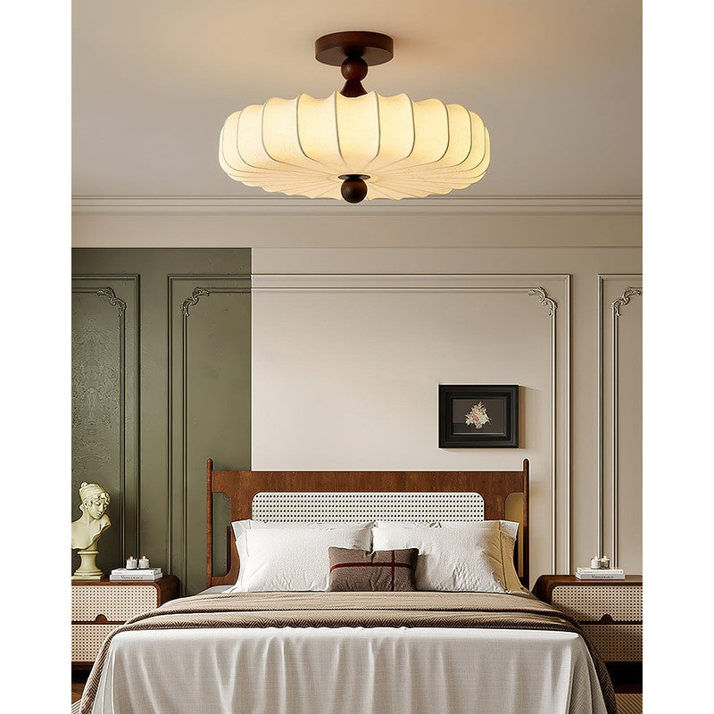 Lampa sufitowa Anela - segmentowany klosz z motywem botanicznym