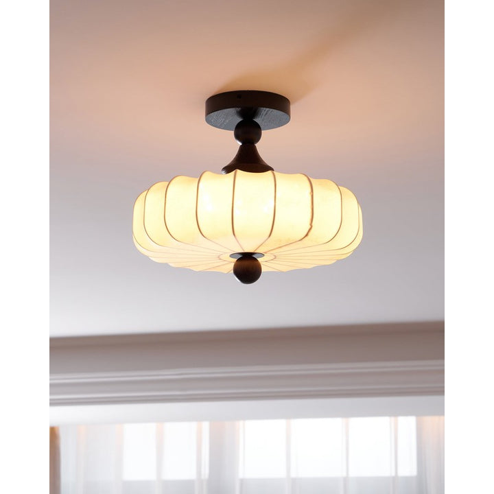 Lampa sufitowa Anela - segmentowany klosz z motywem botanicznym