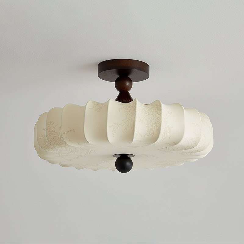 Lampa sufitowa Anela - segmentowany klosz z motywem botanicznym
