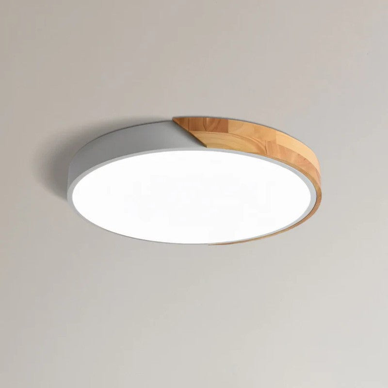 Lampa sufitowa LED - Okrągły kształt z akcentem drewna