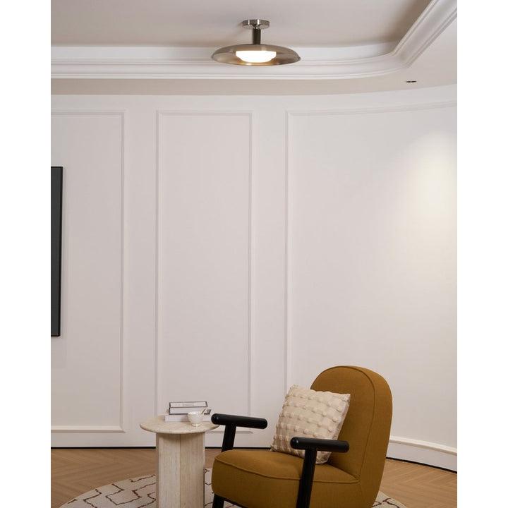 Lampa Sufitowa Półprzytwierdzana - Metalowy Dyszek z Białym Szkłem