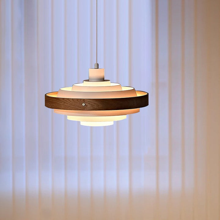 Lampa Wisząca z Poziomymi Pierścieniami - Nowoczesna