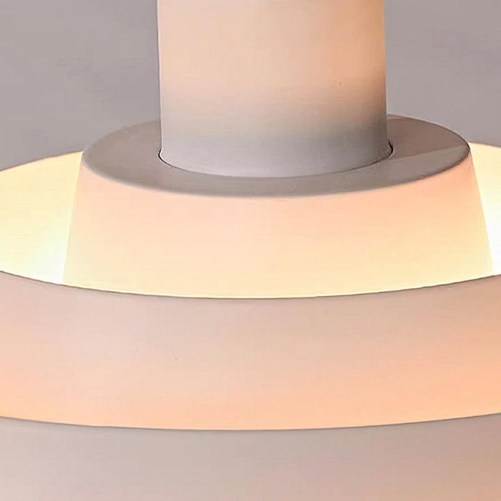 Lampa Wisząca z Poziomymi Pierścieniami - Nowoczesna