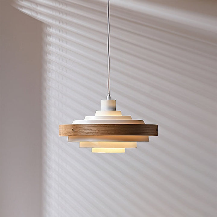 Lampa Wisząca z Poziomymi Pierścieniami - Nowoczesna