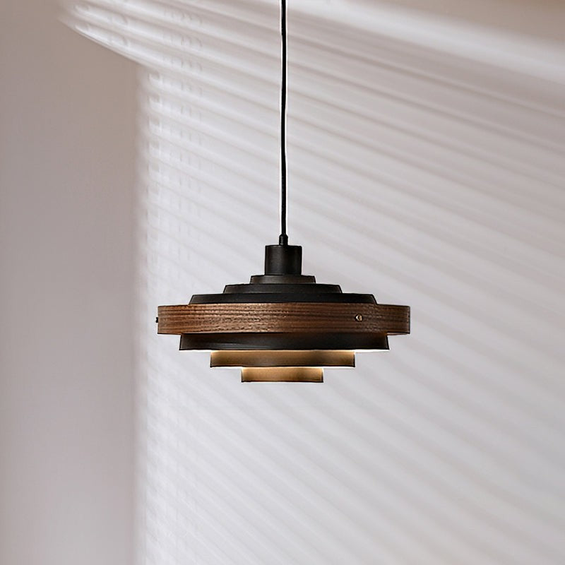 Lampa Wisząca z Poziomymi Pierścieniami - Nowoczesna