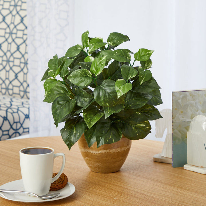 Sztuczny pothos w ceramicznej donicy – wysokość 36 cm